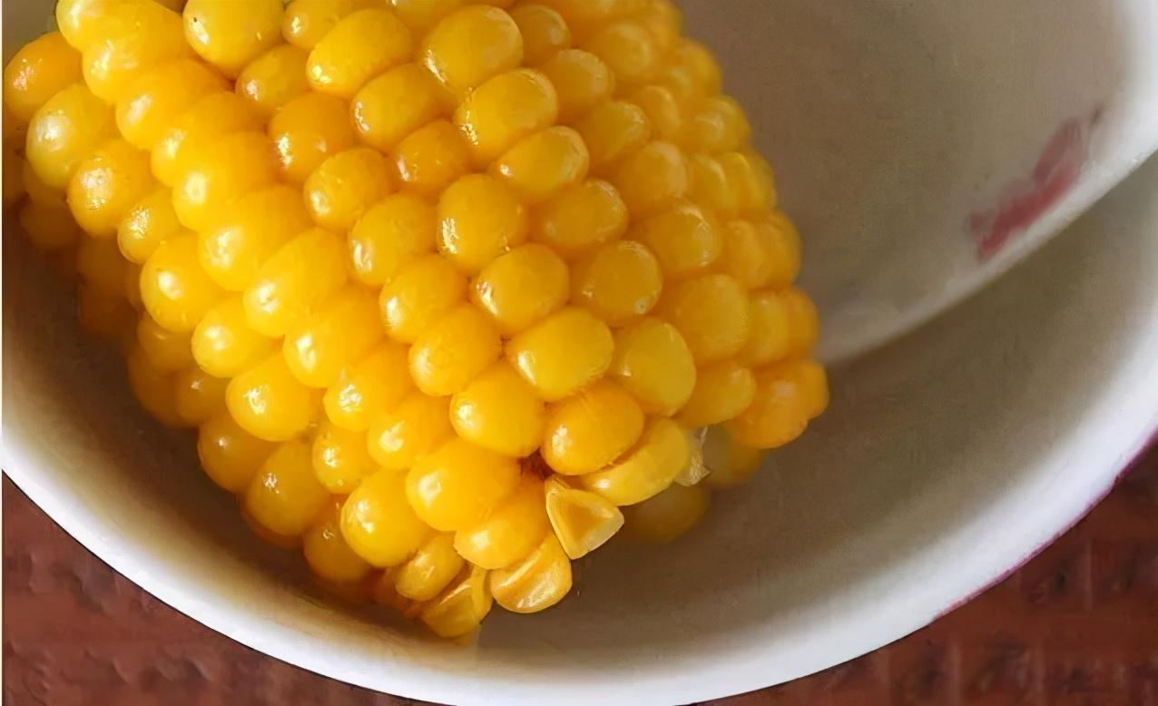 甜玉米和糯玉米有什么区别?哪个更有营养?