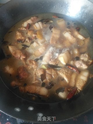 油豆腐泡红烧肉