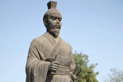 赵佗本是秦朝将领,他怎么成为南越皇帝的