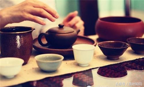 茶言茶语经典语录，形容茶意人生的哲理句