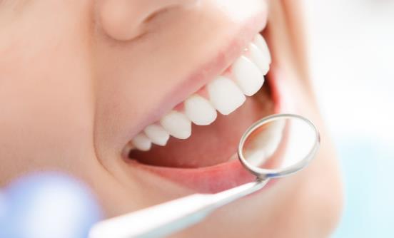 ​缺钙居然会引起牙齿变黄 教你八招解决牙齿黄的困扰