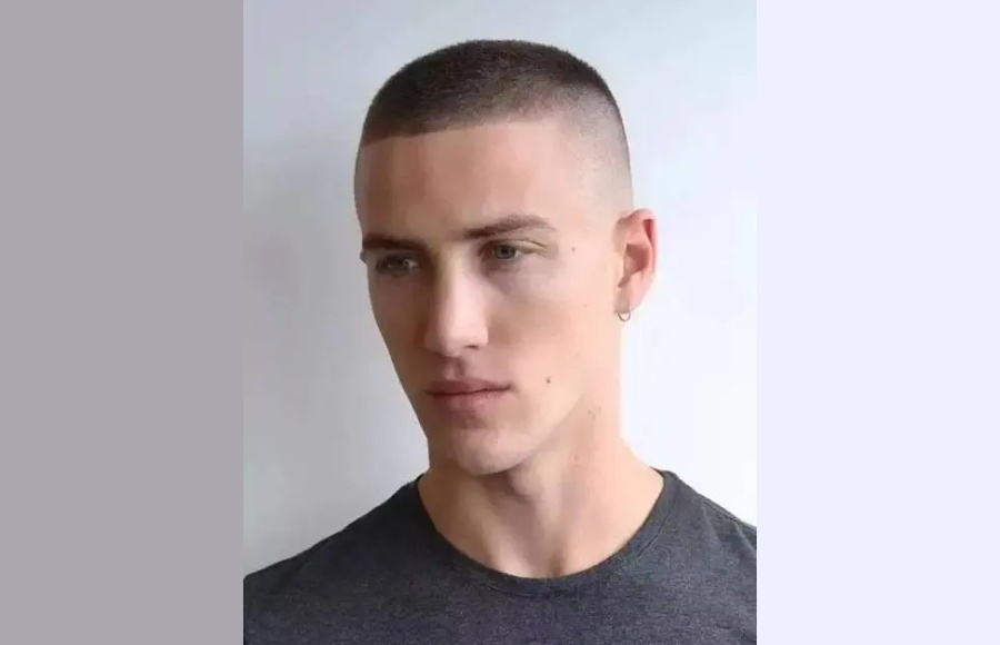 成熟男人的发型 寸头图片
