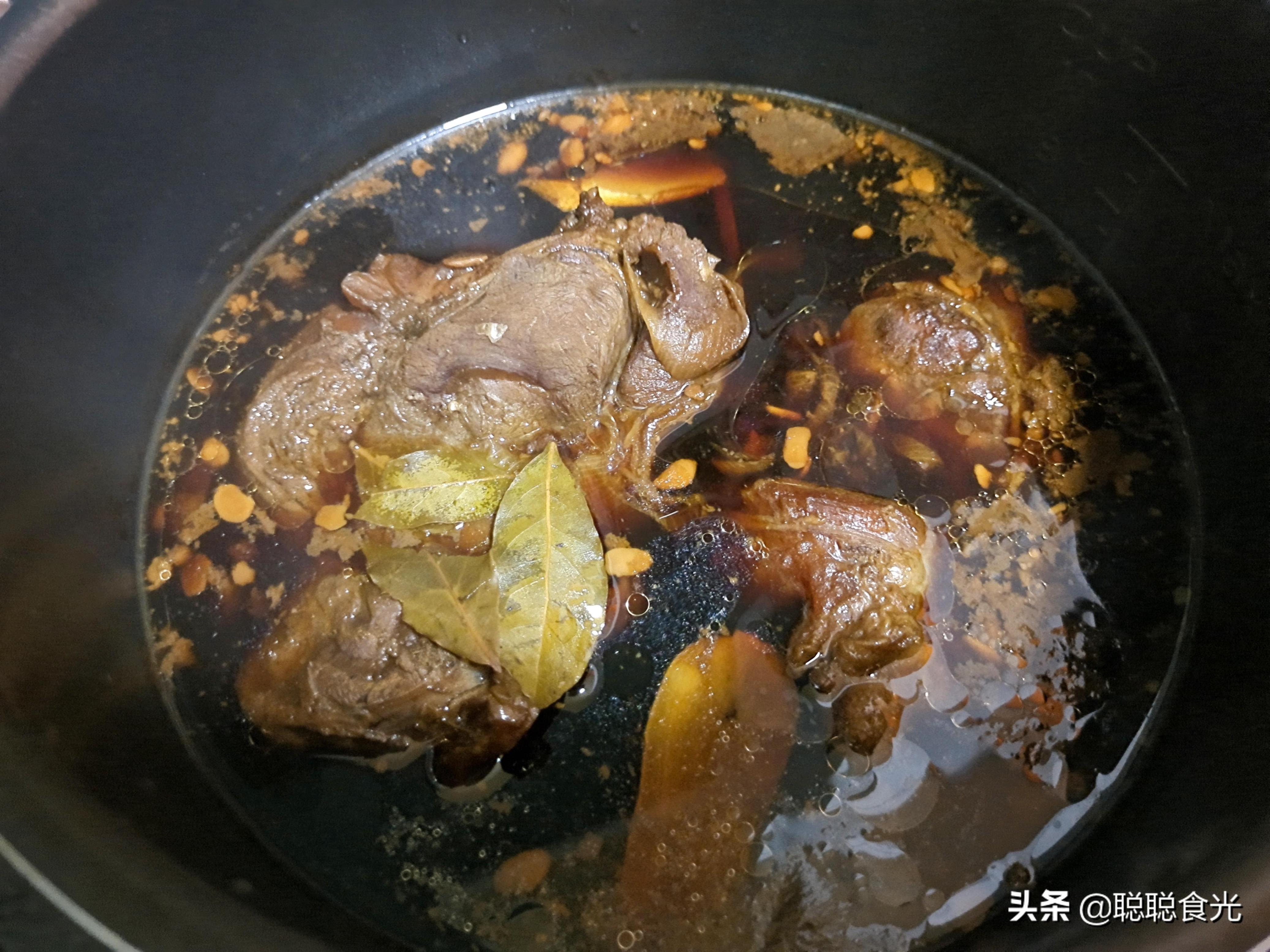 酱牛肉的家常做法配料（做酱牛肉好吃入味的详细步骤）
