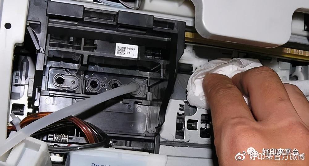 打印机清洗喷头怎么操作步骤？驱动工具和手动清理打印机喷头方法